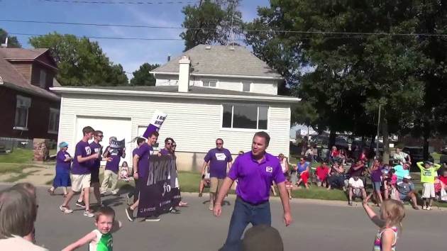 Democrat Rep Bruce Braley tells voter he is a farmer