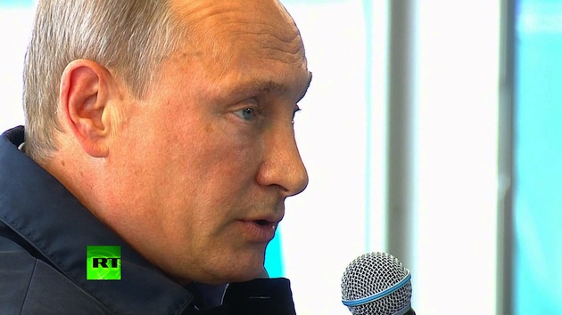 Putin-compares Kiev shelling East Ukraineto Nazi siege of Leningrad