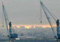 GDP-Shipping-Cranes-Trade-Portland-Oregon