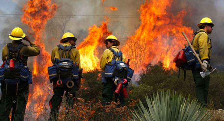 Firefighters-US-Forest-Service