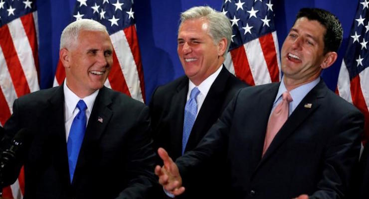 Republican vice presidential nominee Mike Pence (L-R), Representative Kevin McCarthy (R-CA) and U.S. House Speaker Paul Ryan (R-WI) laugh when a reporter Ryan called on began to ask Pence a question about his criticism of Donald Trump, during a joint news conference. (PHOTO: REUTERS)