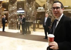Steven Mnuchin, national finance chairman of President-elect Donald Trump's campaign talks with reporters at Trump Tower, Tuesday, Nov. 15, 2016 in New York. (Photo: AP)