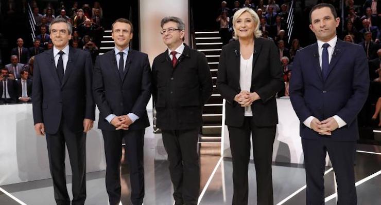 Candidates for the 2017 presidential election (LtoR) Francois Fillon, former French Prime Minister, member of the Republicans, Emmanuel Macron, head of the political movement En Marche !, or Onwards !, Jean-Luc Melenchon of the Parti de Gauche, Marine Le Pen, French National Front (FN) political party leader and Benoit Hamon of the French Socialist party (PS) pose before a debate organised by French private TV channel TF1 in Aubervilliers, outside Paris, France, March 20, 2017. (Photo: Reuters)