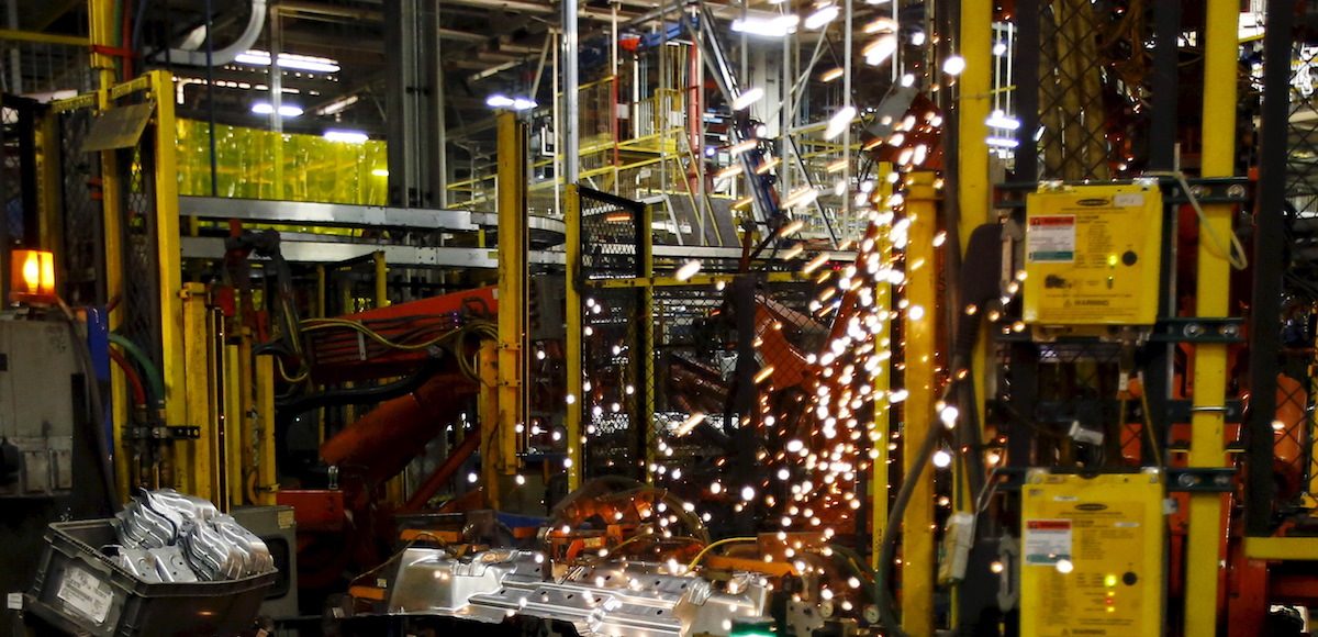 SUV parts are fabricated in the stamping facility at the General Motors Assembly Plant on June 9, 2015. (Photo: Reuters)