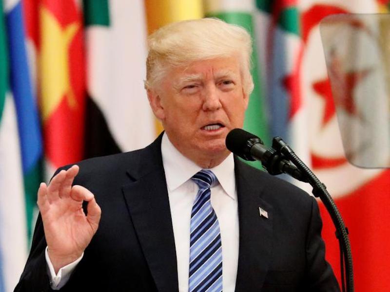 President Donald Trump delivers a speech to the Arab Islamic American Summit on May 21, 2017. (Photo: Reuters)