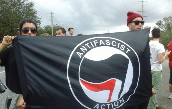Antifa, left, protesting Richard Spencer speaking at the University of Florida (UF) during a Hull Road march in Gainesville, Florida on October 19, 2017. (Photo: People's Pundit Daily)