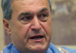 Tony Podesta, then-the Pennsylvania manager for the Kerry-Edwards campaign, speaks to Associated Press reporters in Philadelphia, Tuesday, Sept. 28, 2004. (Photo: AP)