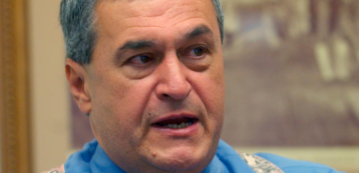 Tony Podesta, then-the Pennsylvania manager for the Kerry-Edwards campaign, speaks to Associated Press reporters in Philadelphia, Tuesday, Sept. 28, 2004. (Photo: AP)