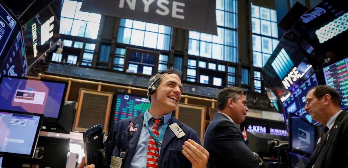 Trader Greg Rowe reacts after the closing bell on the floor of the New York Stock Exchange (NYSE) in New York City, New York, U.S., October 27, 2017. (Photo: Reuters)