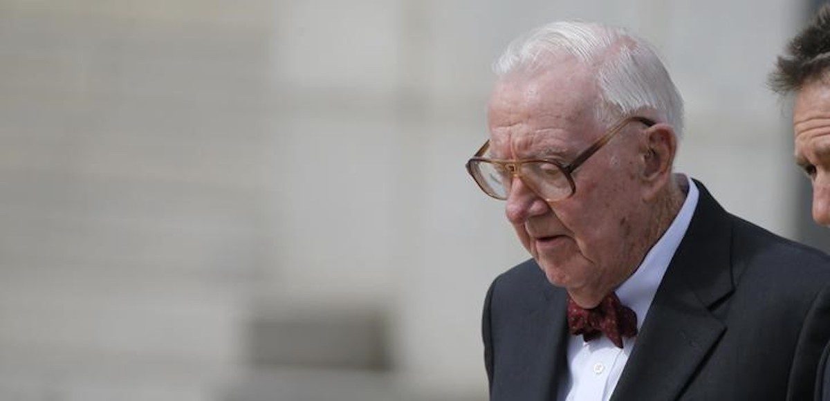 Retired U.S. Supreme Court Justice John Paul Stevens departs the funeral of U.S. Supreme Court Associate Justice Antonin Scalia at the Basilica of the National Shrine of the Immaculate Conception in Washington, February 20, 2016. (Photo: Reuters)