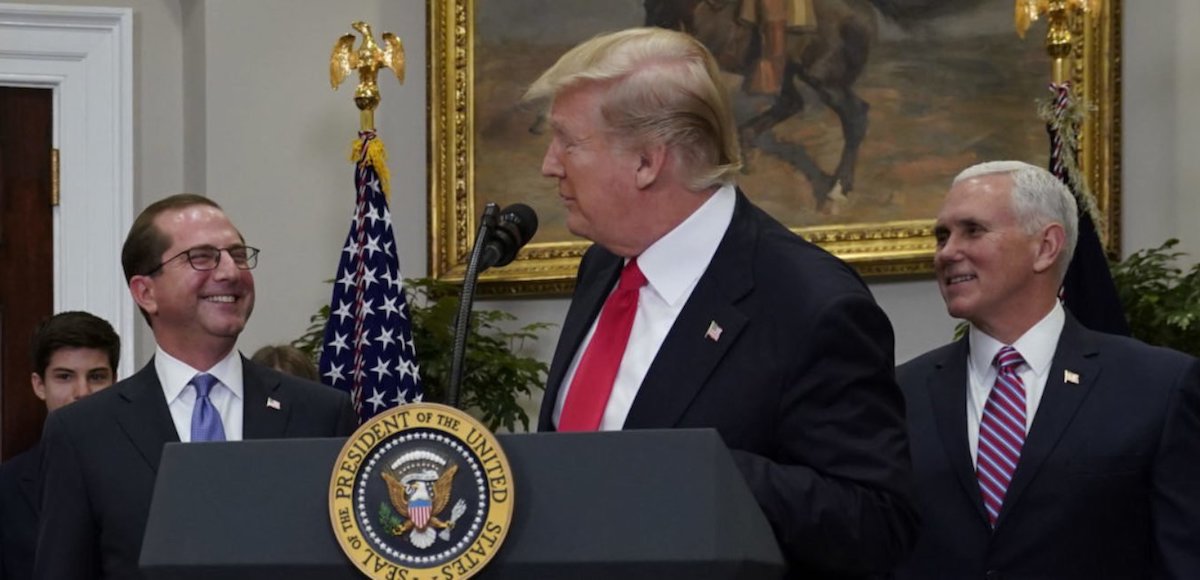 U.S. President Donald Trump participates in the swearing-in ceremony for the Secretary of the Department of Health and Human Services (HHS) Alex Azar at the White House in Washington, U.S., January 29, 2018. (Photo: Reuters)