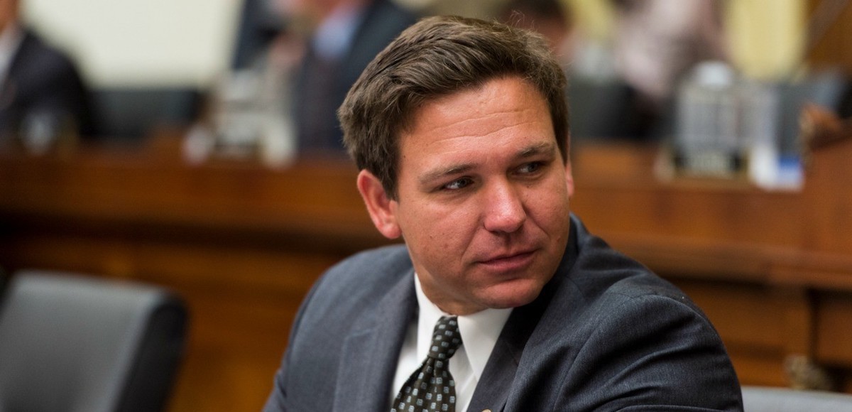 Representative Ron DeSantis, R-Fla., now a 2018 gubernatorial candidate, speaks with a fellow committee member before the start of the House Judiciary Committee hearing on Oversight of the United States Department of Homeland Security on Thursday, May 29, 2014. (Photo: AP)