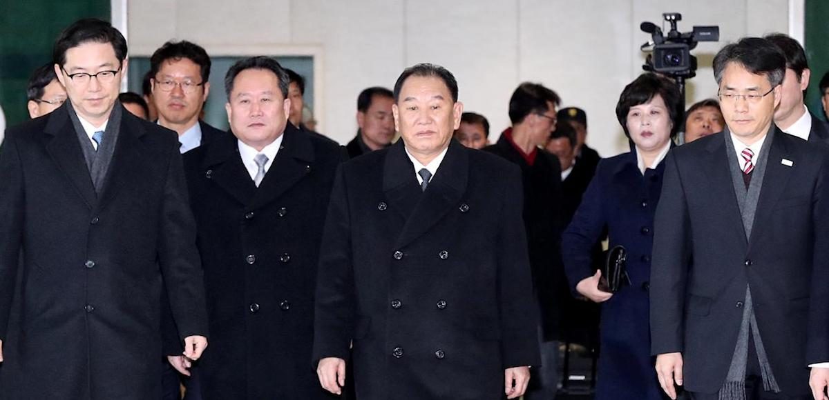 Vice chairman of the North Korean ruling party's central committee Kim Yong Chol arrives at the South's CIQ (Costoms, Immigration and Quarntine) just south of the demilitarized zone in Paju, South Korea, February 25, 2018. (Photo: Yonhap)
