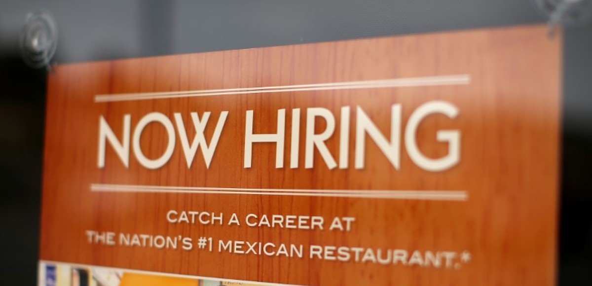 A fast food restaurant advertises for workers on its front window in Encinitas, California, U.S., September 13, 2016. (Photo: Reuters)