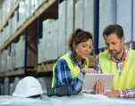 Employees have short meeting in the warehouse to check business inventory levels of goods. First in first out. (Photo: AdobeStock)