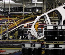 An SUV moves through the assembly line at the General Motors Assembly Plant in Arlington, Texas June 9, 2015. (Photo: Reuters)